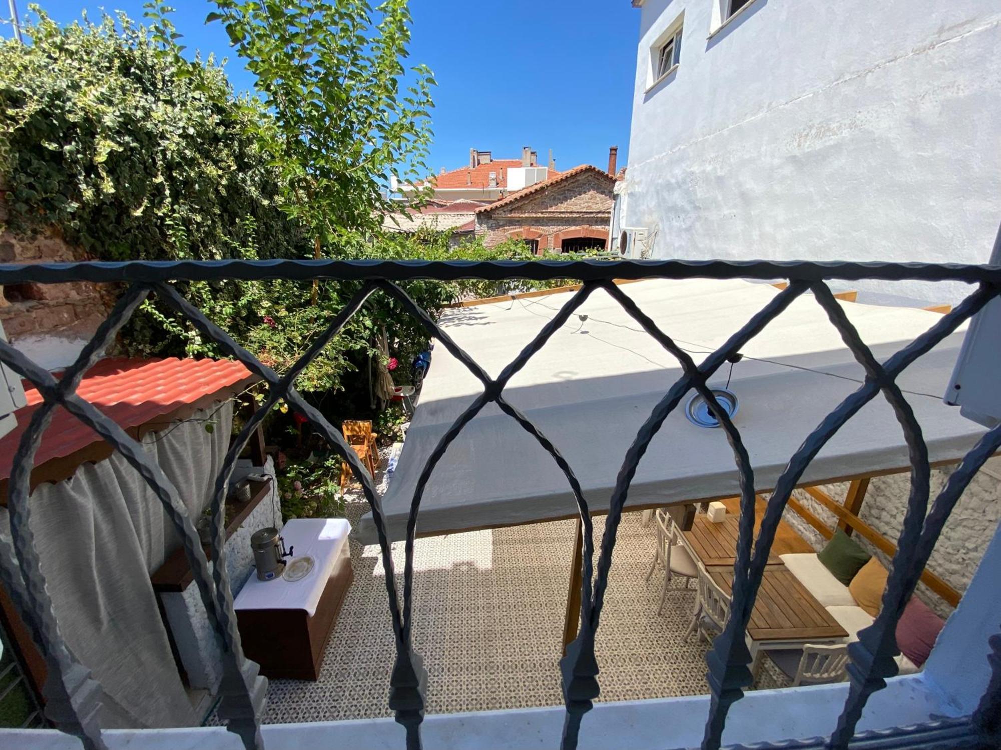 Macide Hanim Konagi Ayvalik Bagian luar foto