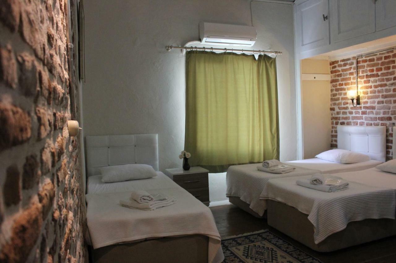 Macide Hanim Konagi Ayvalik Bagian luar foto